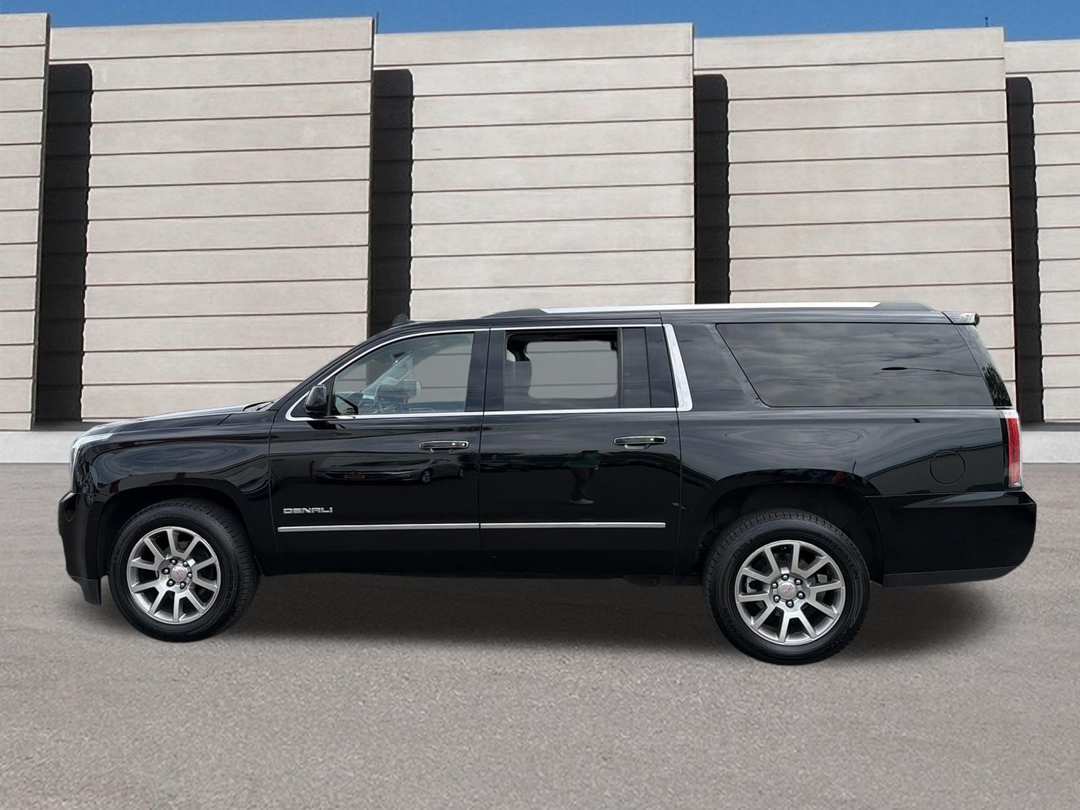 2019 GMC Yukon Xl Denali - Image 2