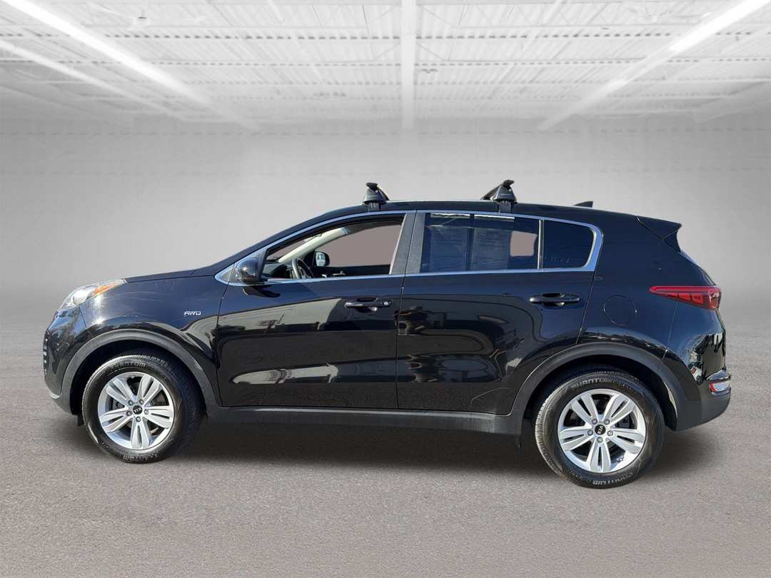 2017 Kia Sportage LX - Image 2