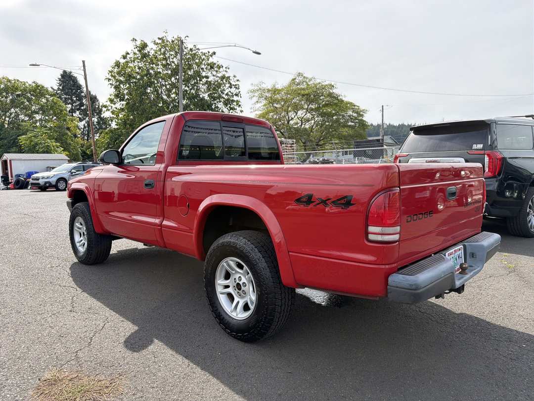 2003 Dodge Dakota - Image 3