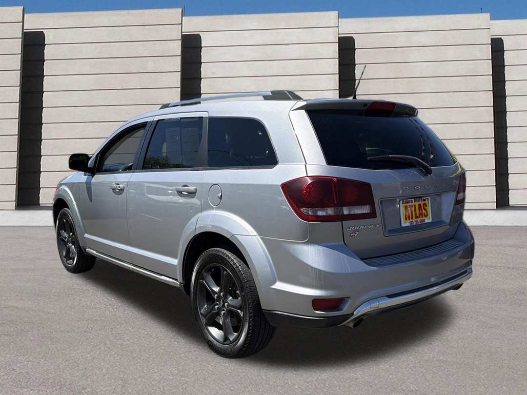 2019 Dodge Journey Crossroad - Image 3