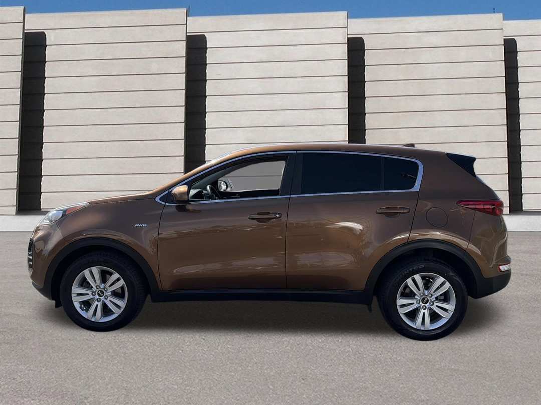 2018 Kia Sportage LX - Image 2