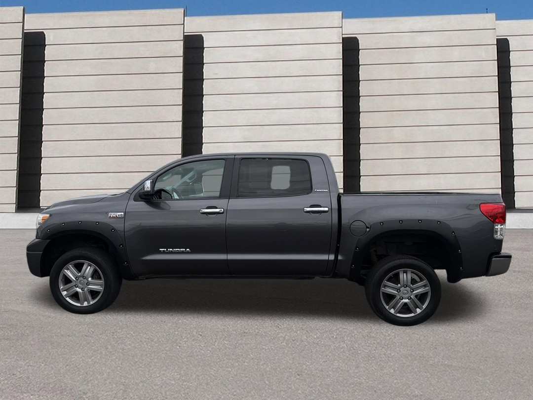 2013 Toyota Tundra - Image 2