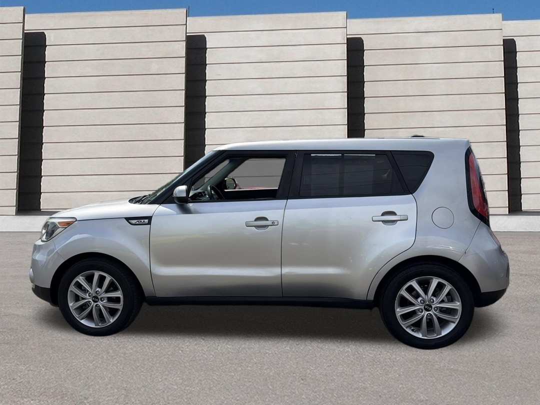 2019 Kia Soul + - Image 2