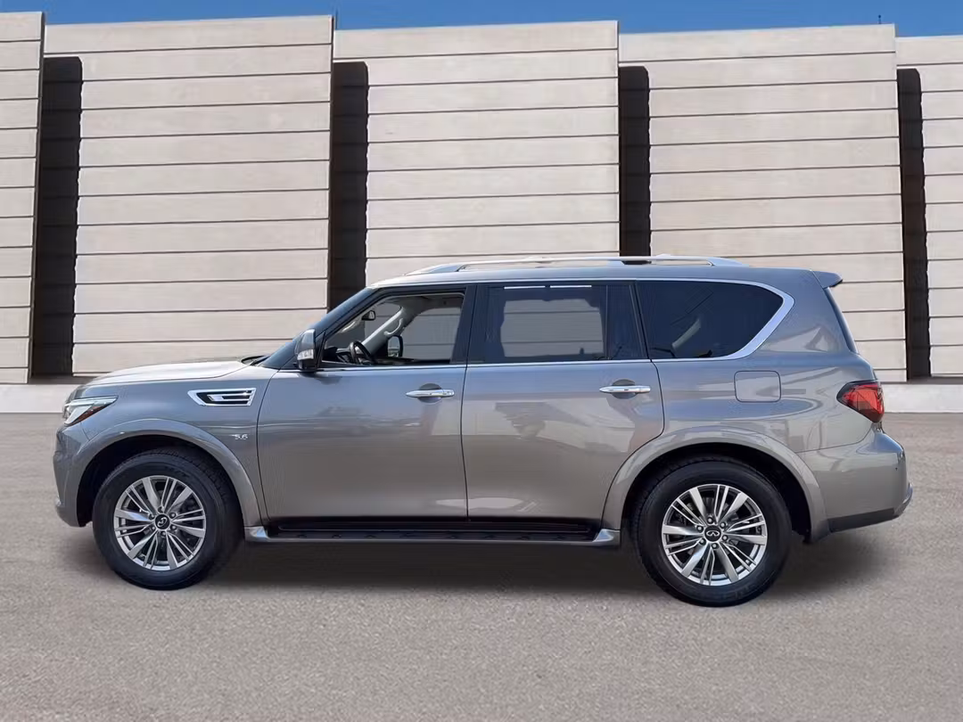 2018 INFINITI Qx80 Awd - Image 2