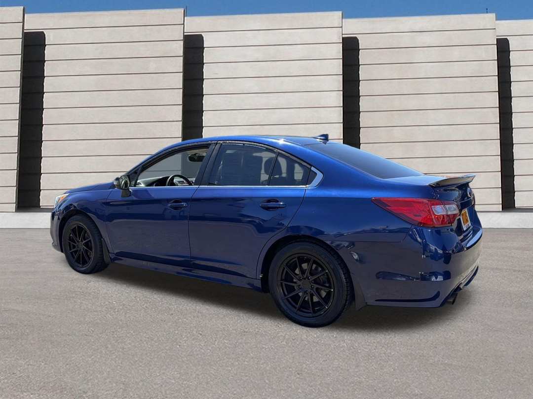 2017 Subaru Legacy Limited - Image 3
