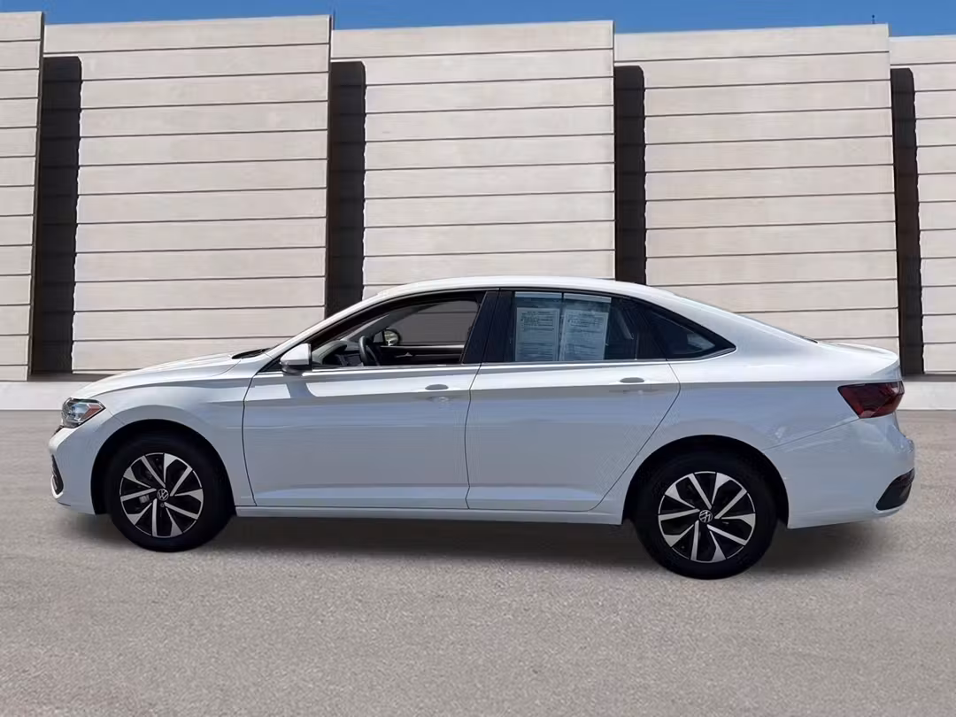 2022 Volkswagen Jetta S - Image 2